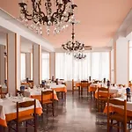 Hotel Zeus