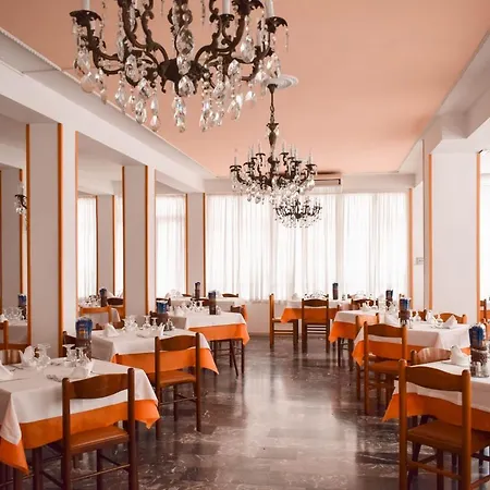 Hotel Zeus
